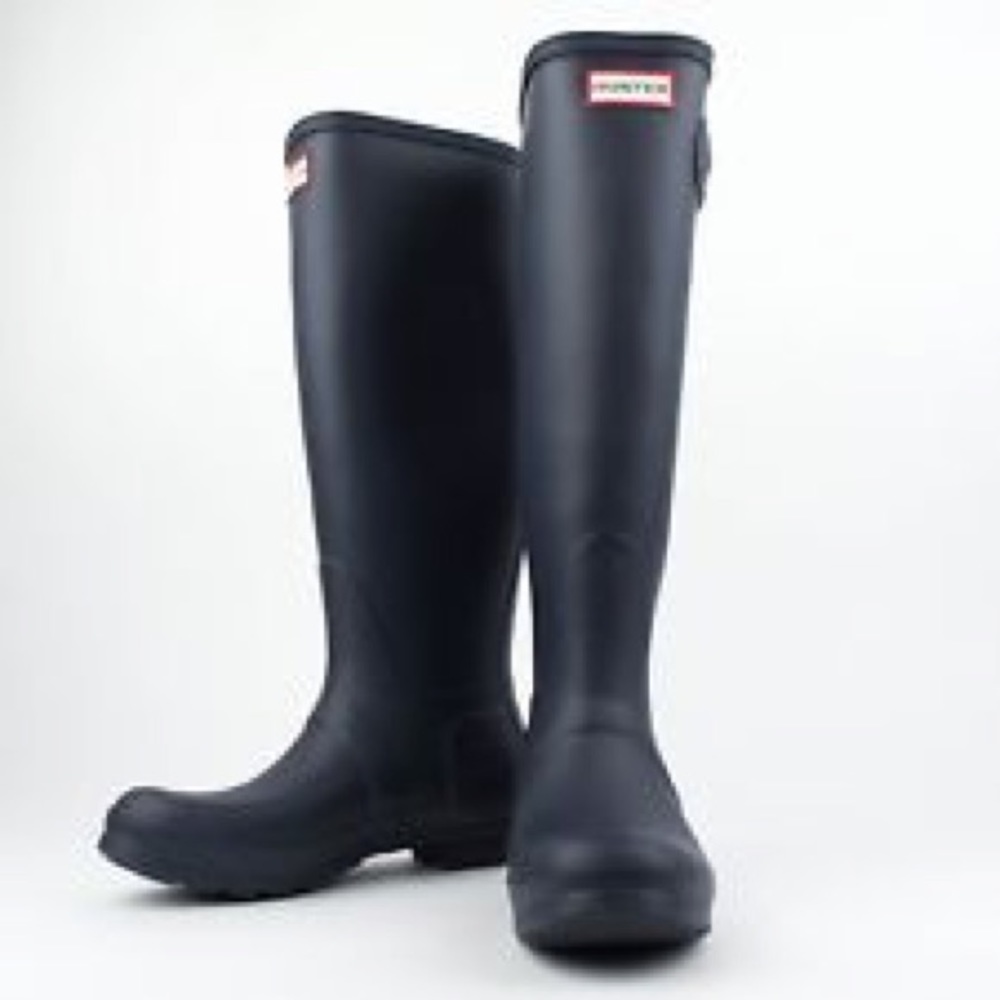 Navy hunter rain boots